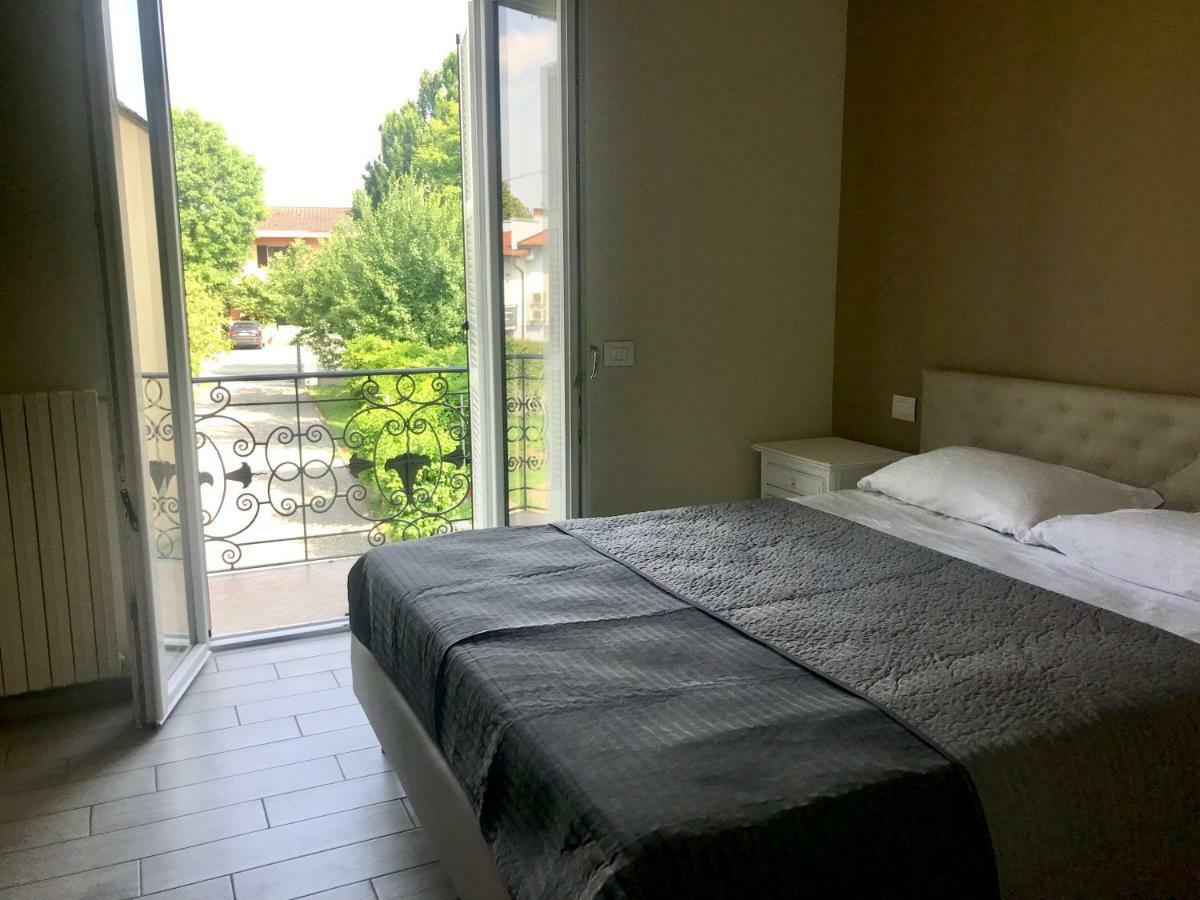 L'Infinito Residence Castelvetro Piacentino المظهر الخارجي الصورة